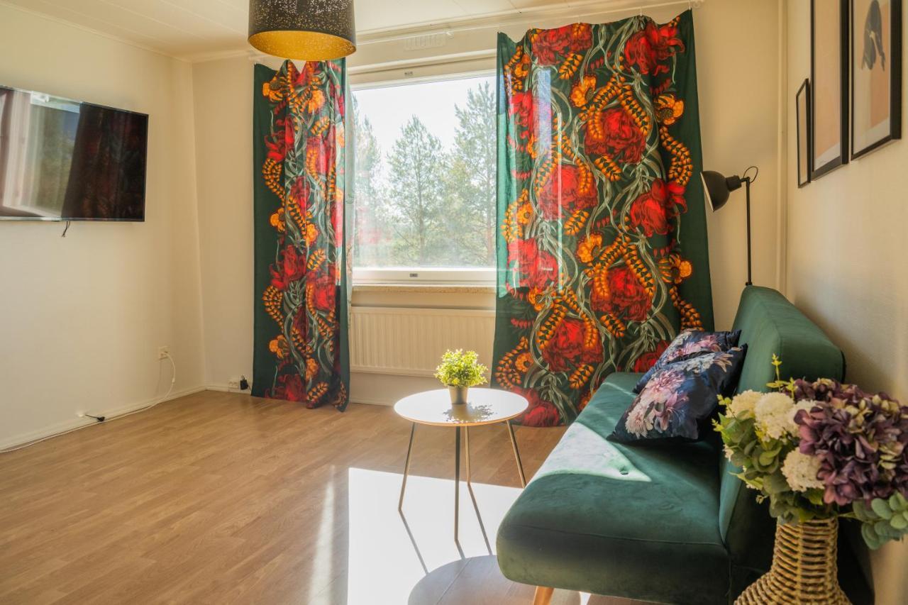 Design Apartment With Lake View, Sauna, Fireplace 로바니에미 외부 사진